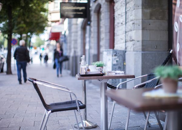 Karmstol Alu-Bistro, Svart fiberrotting